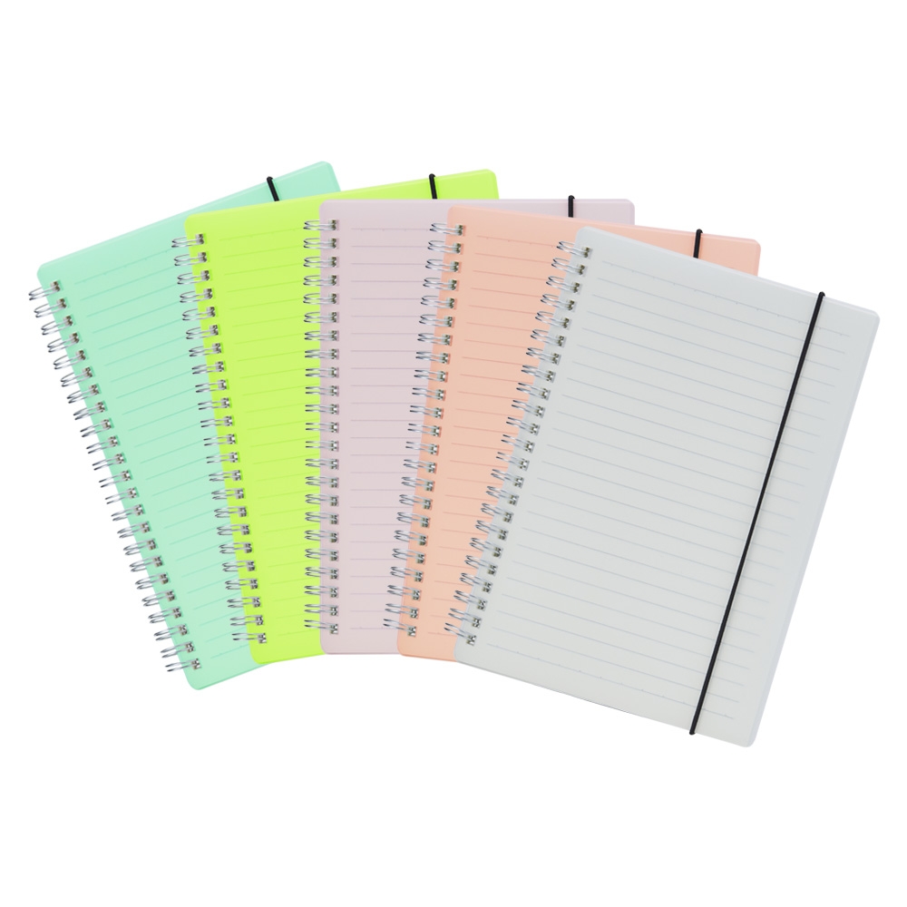 Caderno A5 Plástico 21X15 80 FOLHAS C/ PAUTA